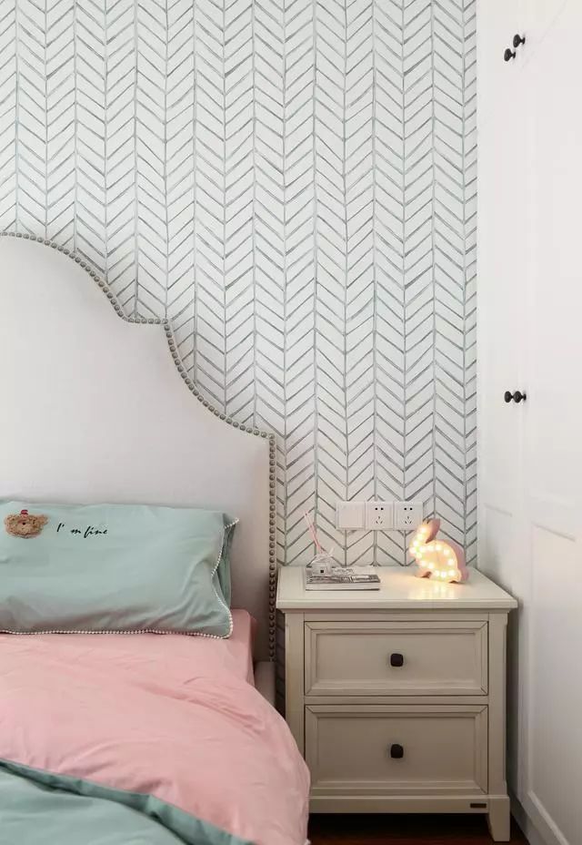 欧式150平米四室两厅装修效果图,25平方镂空复式装修全屋效果图