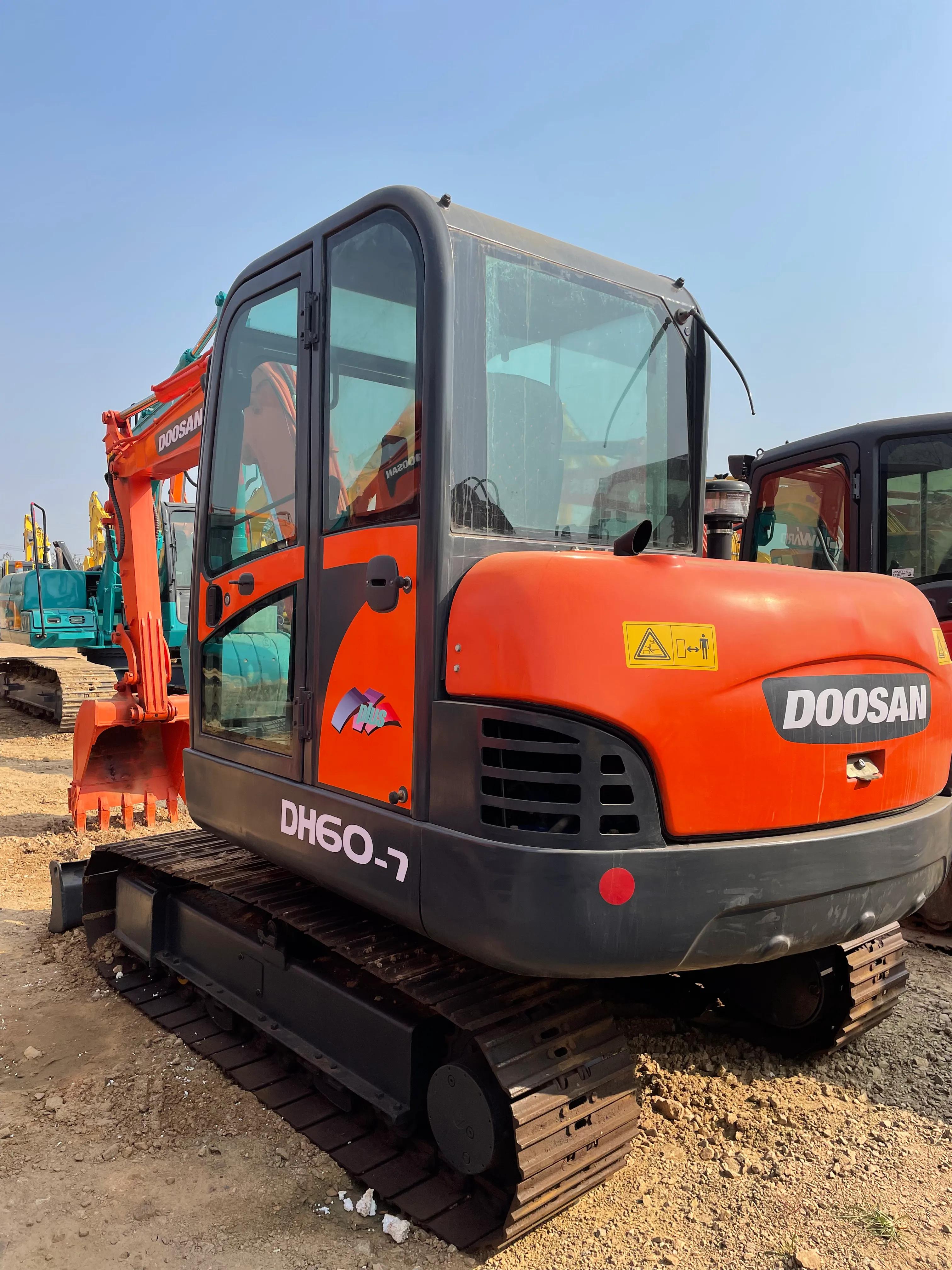 斗山挖掘机dx500二手价格,挖掘机二手分期付款斗山500型