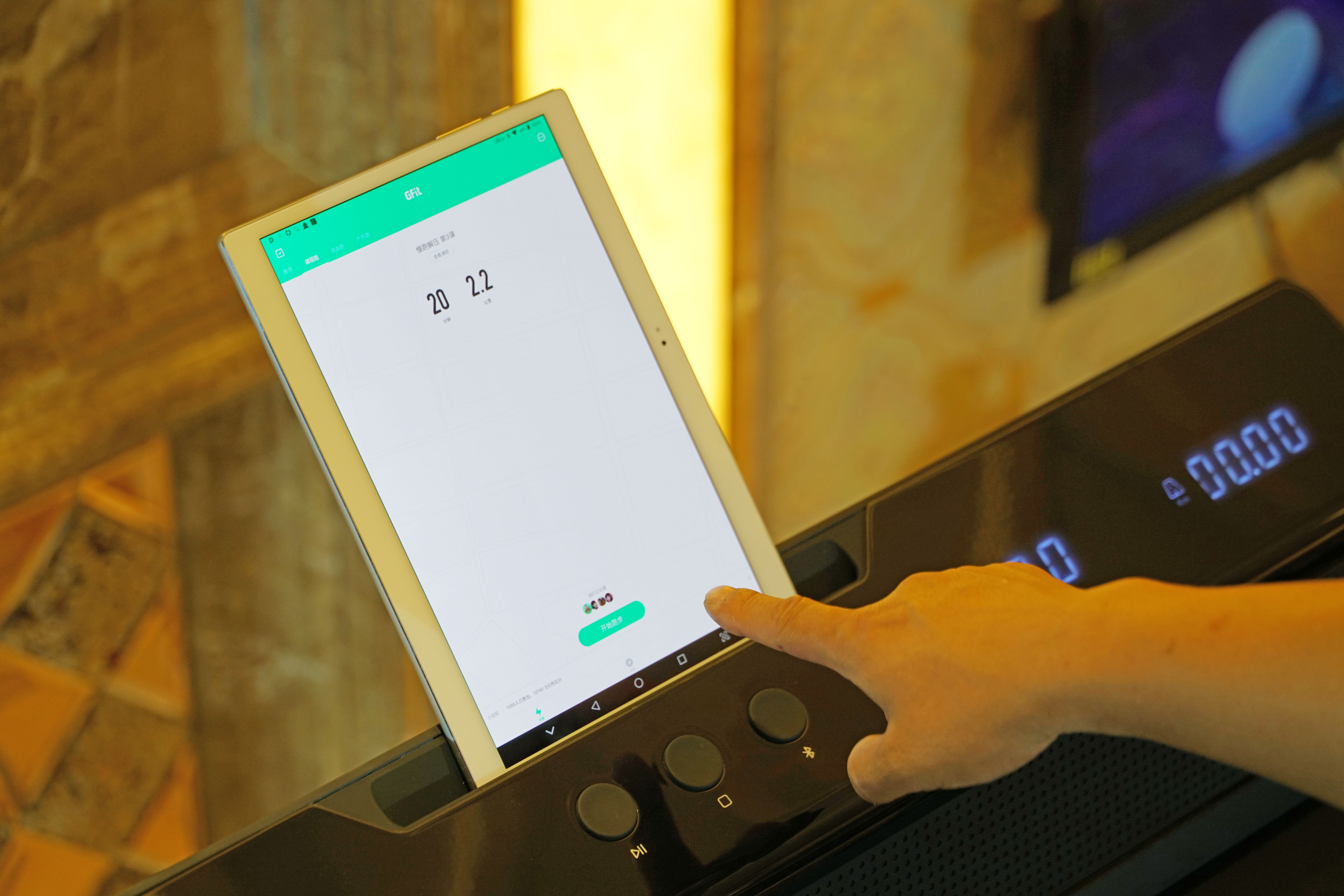 赤兔pro跑步机怎么加油,赤兔跑步机pro免加油