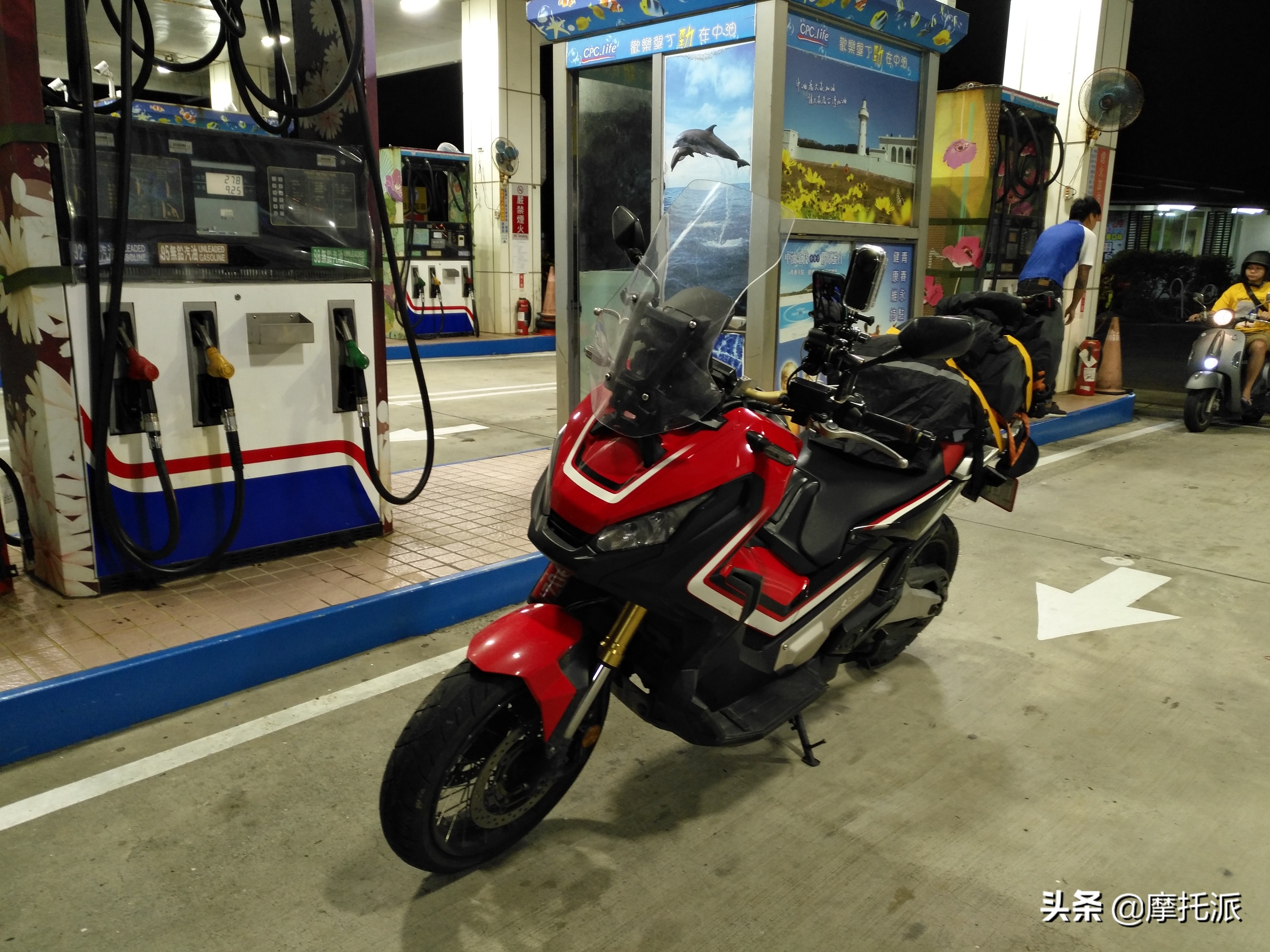 我租大摩托来环岛，本田X-ADV风雨疾驰之宝岛自由行