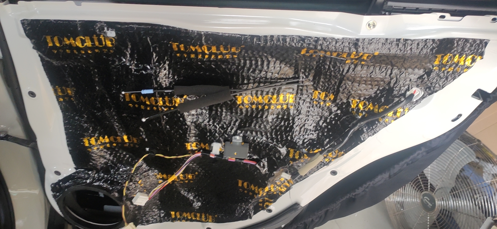 南宁斯巴鲁森林人汽车丹拿音响,斯巴鲁森林人音响改装惠威