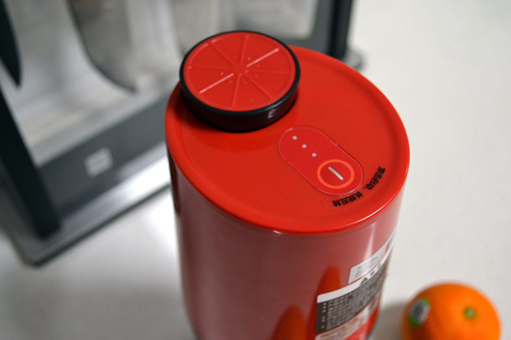 九阳原汁机v82和v18a哪个好,果汁机榨果汁家用九阳