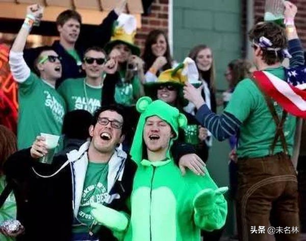 做得了学问，赛得了赛艇，还开得起派对，这样的世界名校太疯狂了