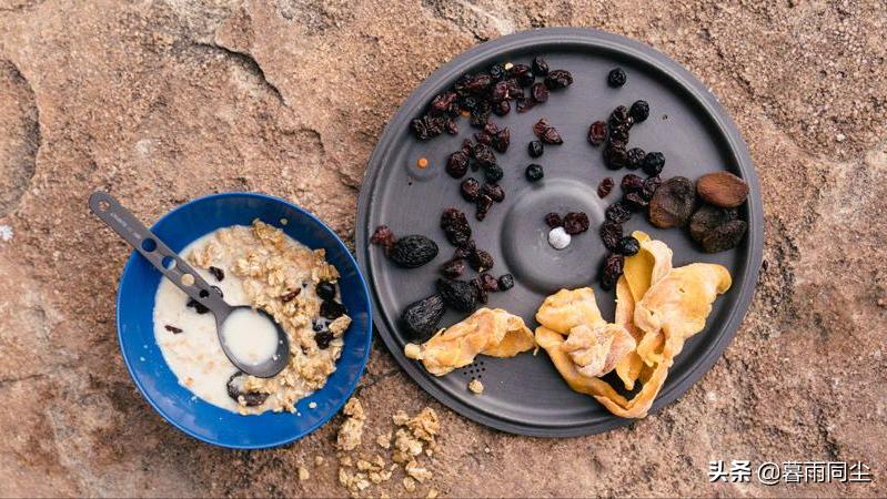 户外运动十大必备清单,户外必备的10大装备