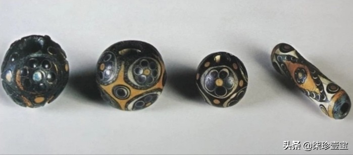 【古玩收藏与鉴赏】怎样辨别蜻蜓眼琉璃珠真伪。