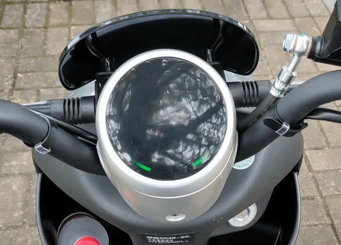 预算3000跑100km的雅迪,预算1000多电动车百公里续航