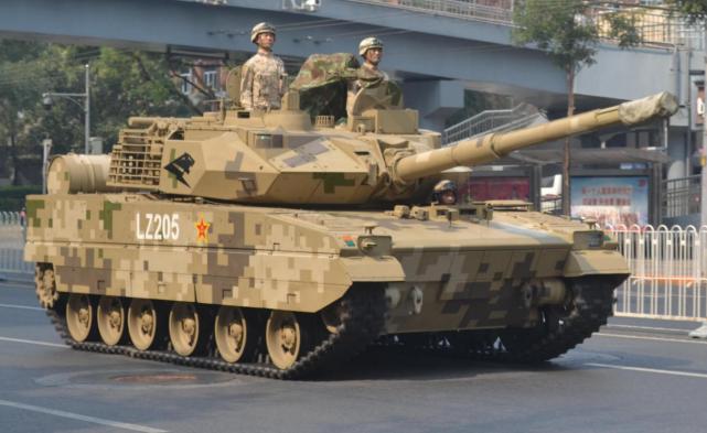 中国15式坦克打得过豹2吗,外国评价15式轻型坦克