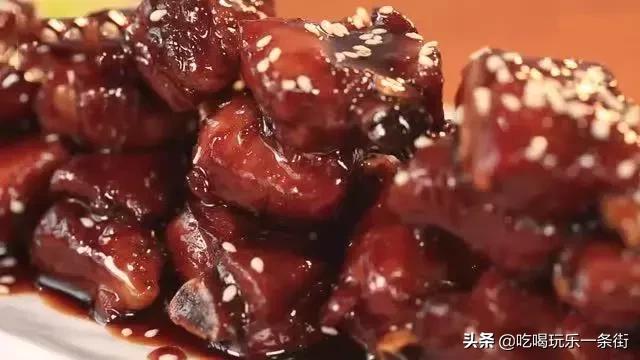 糖醋排骨怎么做的酸酸甜甜的不苦,糖醋排骨炒糖色怎么不苦