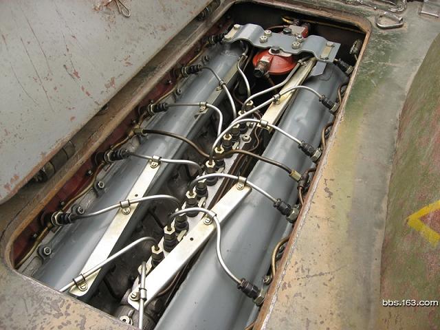 开坦克很威风吗,开坦克驰骋沙场