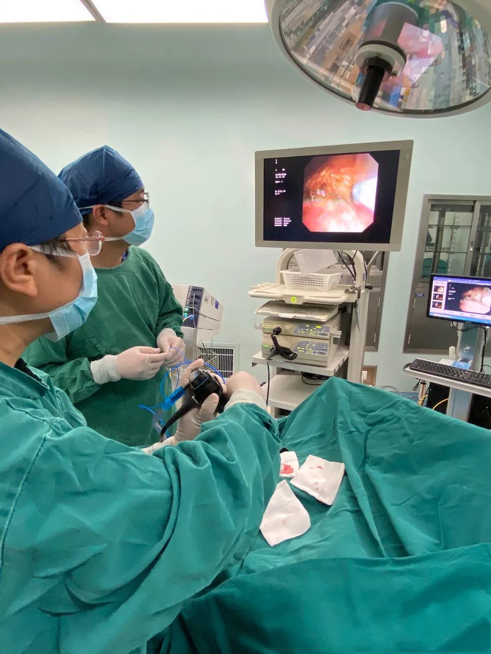 医者仁心大爱精诚,医者仁心济世救人