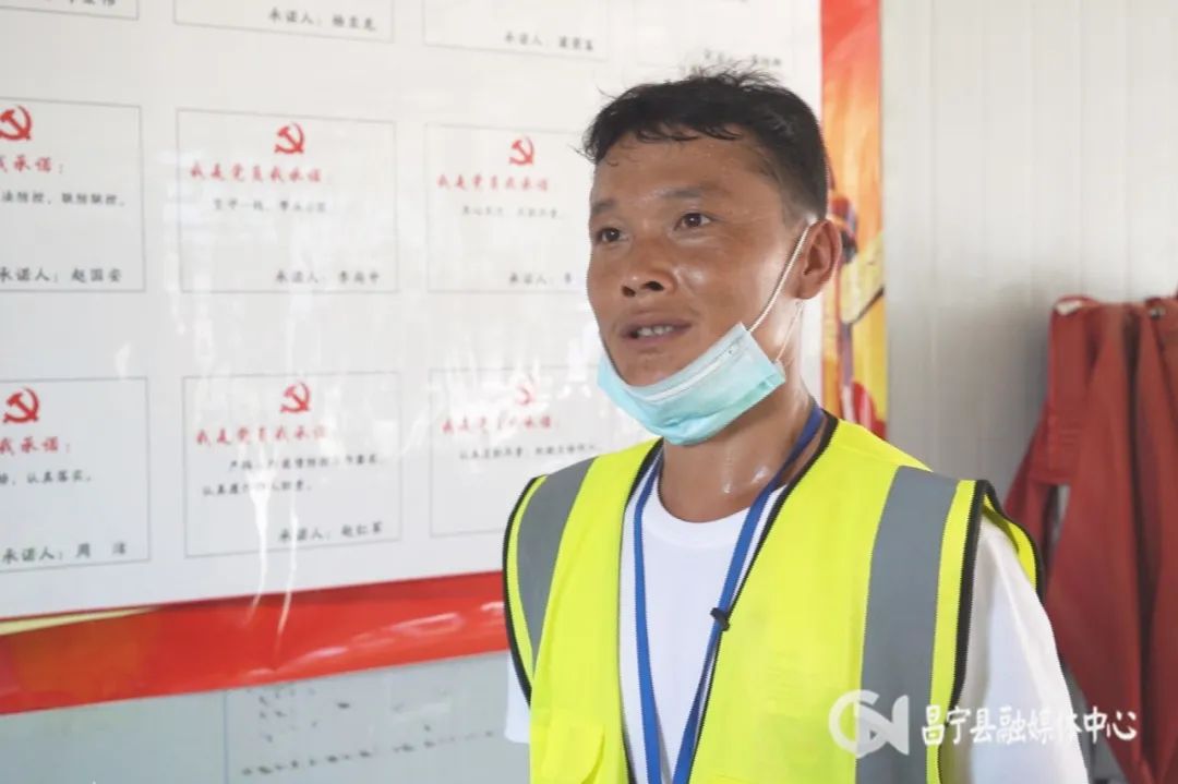 筑牢疫情防控线确保旅客出行安全,筑牢疫情防控安全线