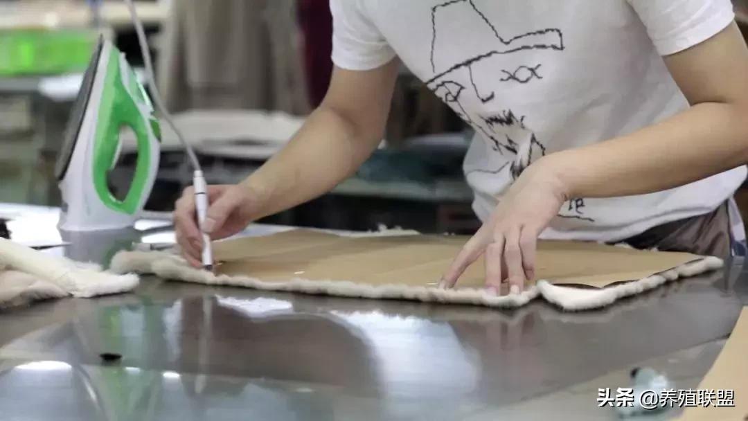 几千和几百的皮衣,一千块可以买什么档次的皮草