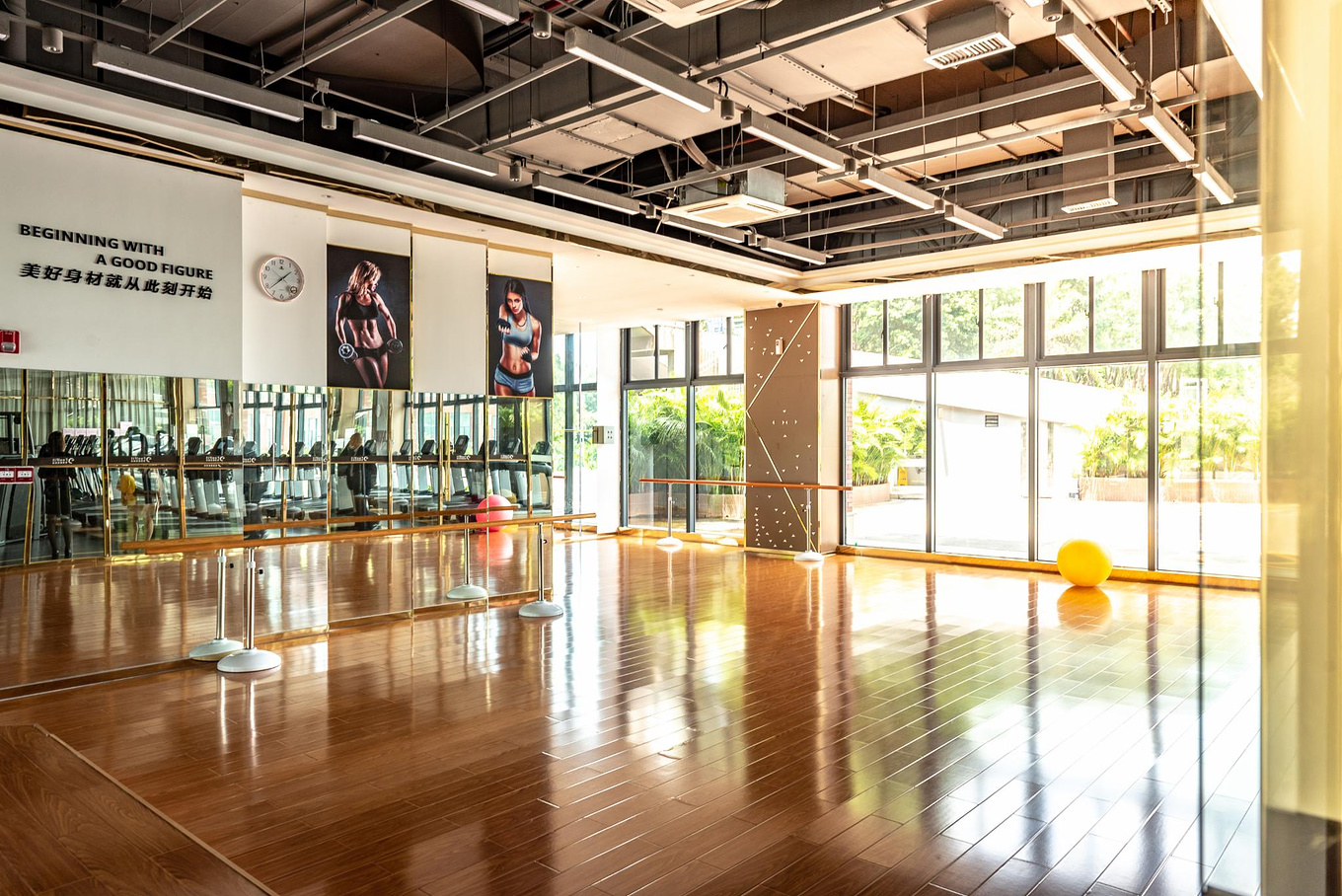 佛山华美达酒店有什么玩的,佛山华美达499自助酒店