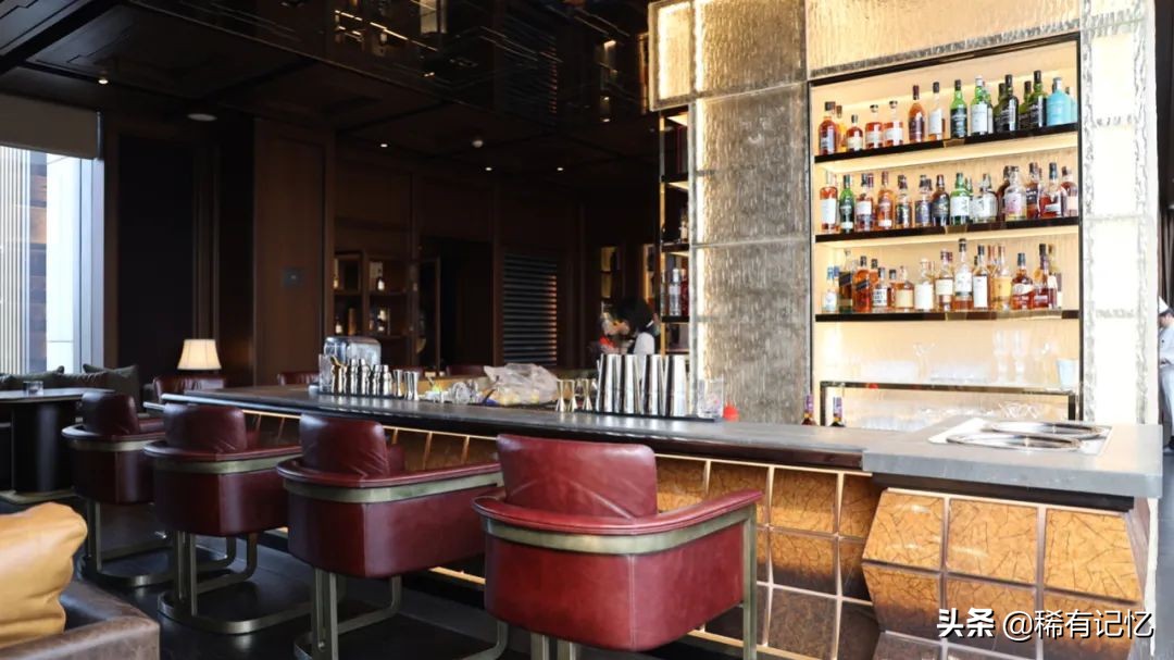 苏州顶奢酒店推荐,在苏州最高酒店住一晚是什么体验