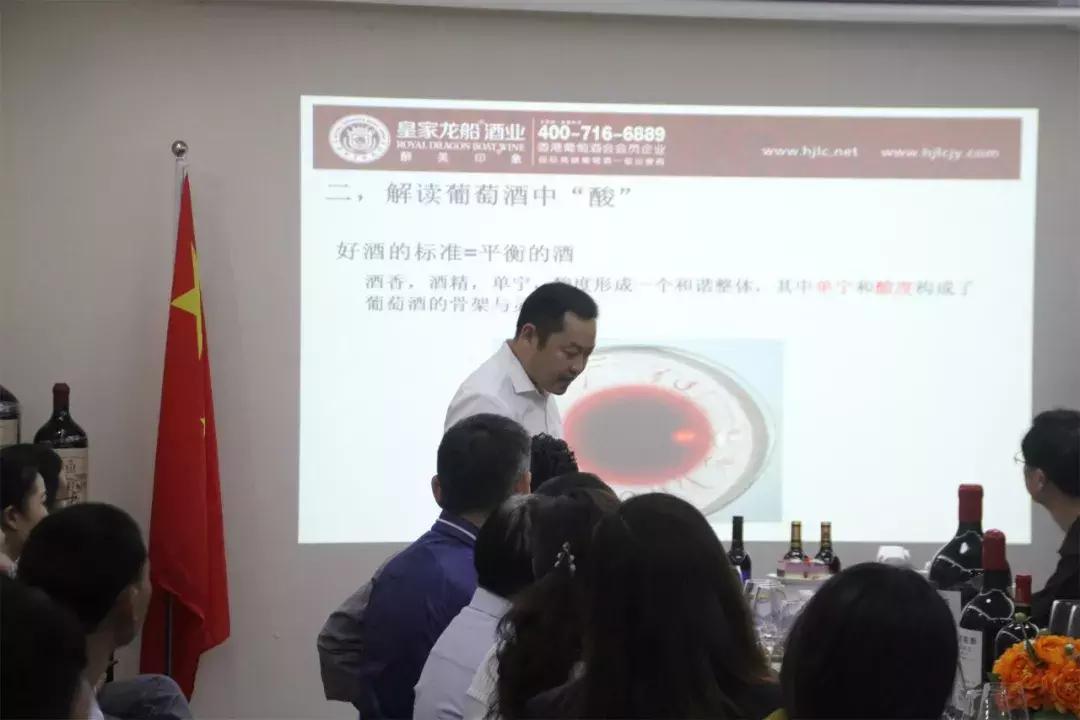 鍟嗗姟缁呭＋鍨嬬敺椋庢牸,鏃跺皻鍟嗗姟浼戦棽缁呭＋