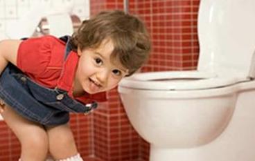 小孩无法控制尿尿怎么办？网友：是时候该脱掉纸尿裤了