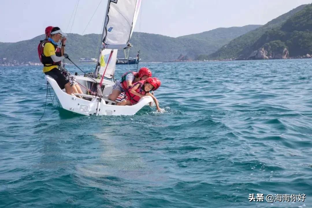 海南旅游豪华游艇出海,海南海上游艇包含海上玩的吗