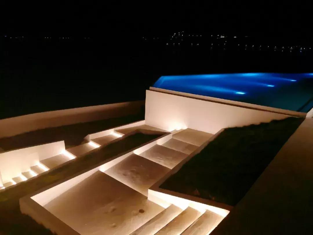 适合住几天的海边民宿,适合夏天旅游的民宿一个月