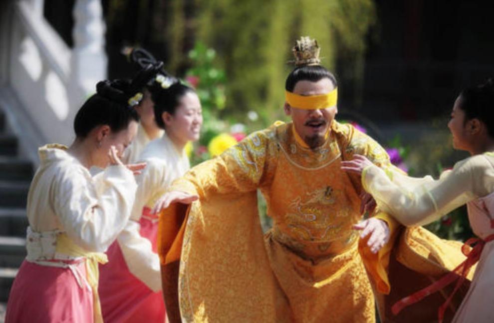 皇帝为什么起床后要洗龙沟,皇帝起床要洗龙沟是什么意思