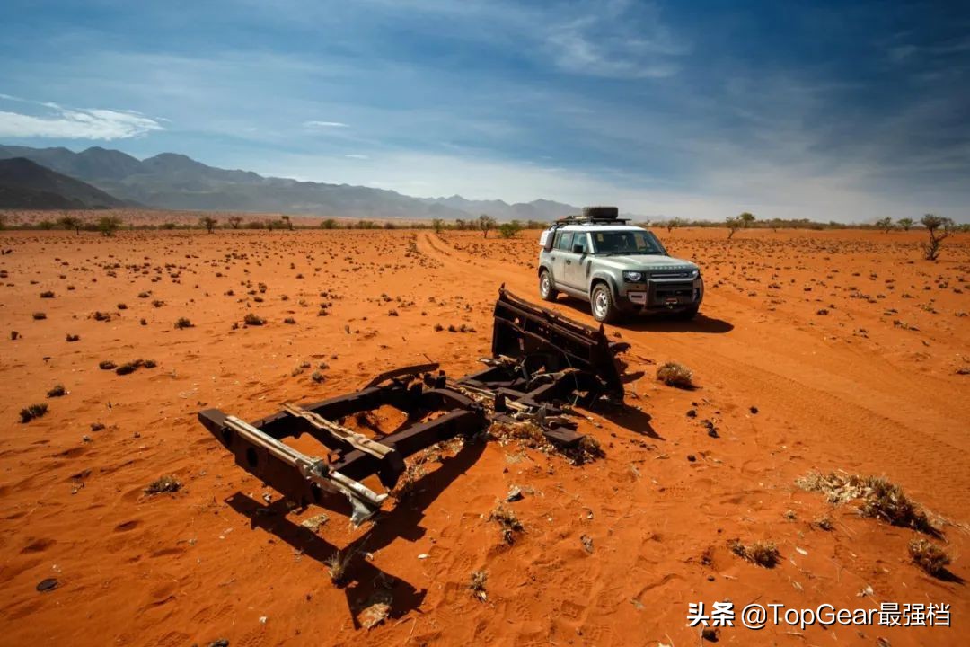 全新路虎卫士怎么样？去非洲越野试驾一下就知道啦