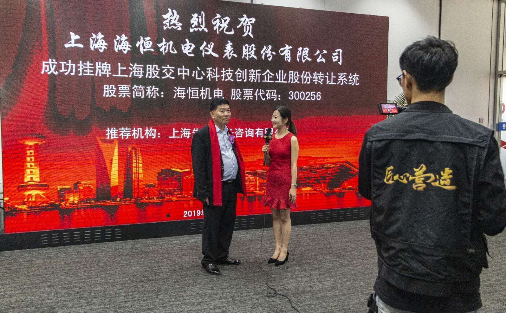 每天喝水但是你真的喝对了吗,每天喝水必须是白开水吗