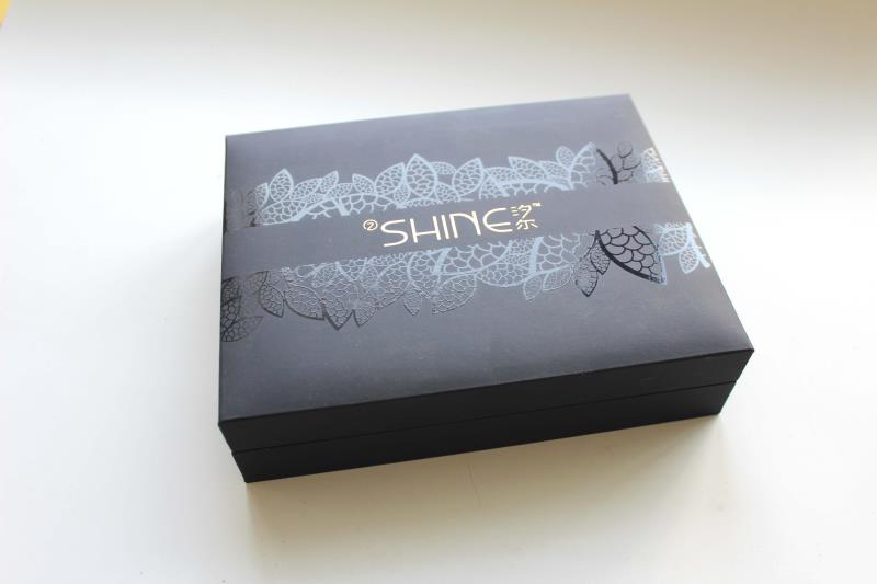 精品包装盒定制过程,包装盒定制需要什么设备