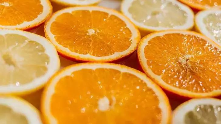 维生素食补还是药补,维生素c药补还是食补