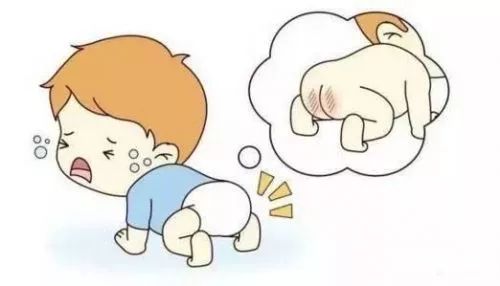 红屁股用尿布好还是纸尿裤好点,纸尿裤红屁股和过敏的区别