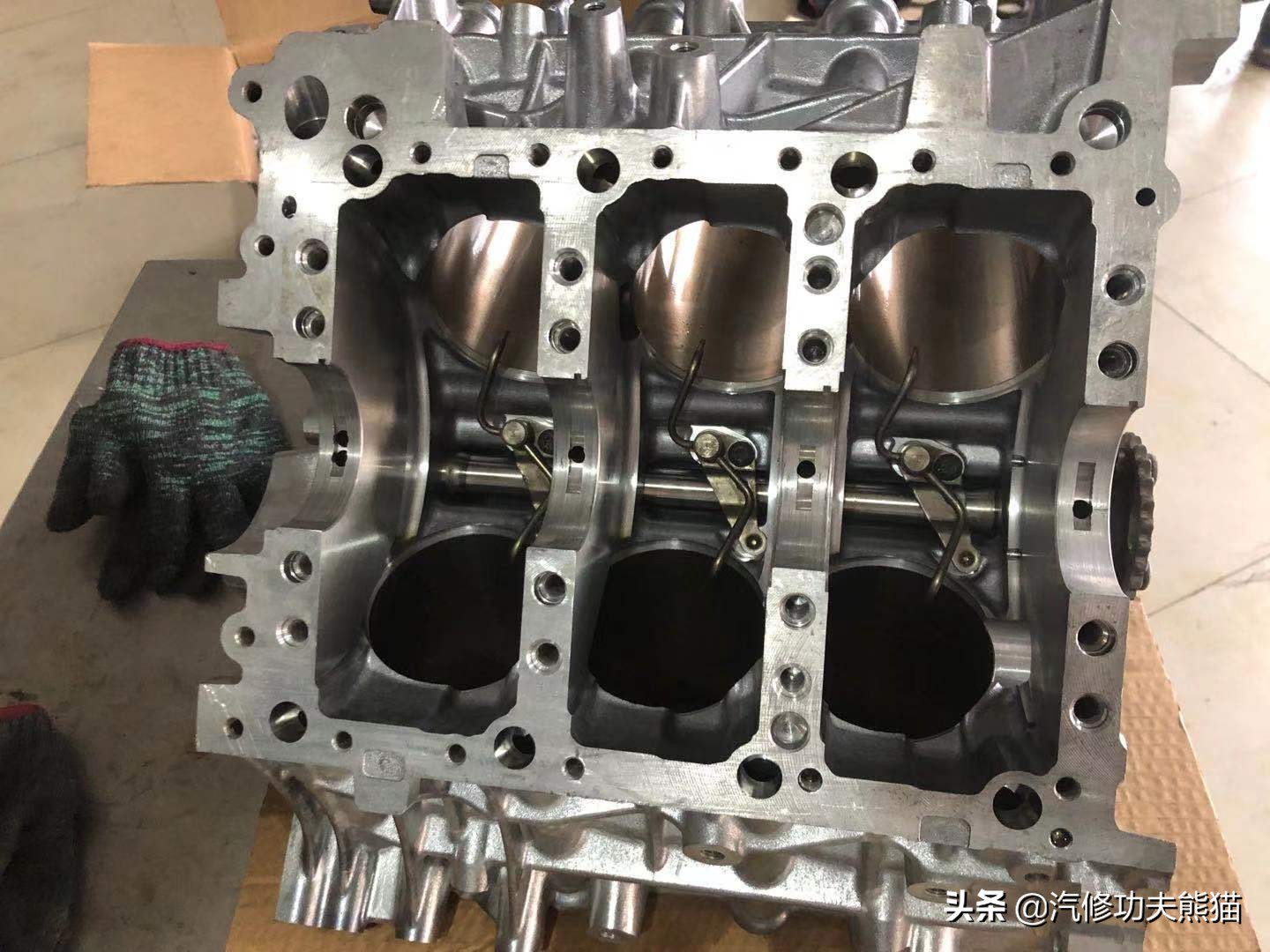 为什么都说奥迪a6l烧机油,奥迪a6l2.4烧机油原因分析