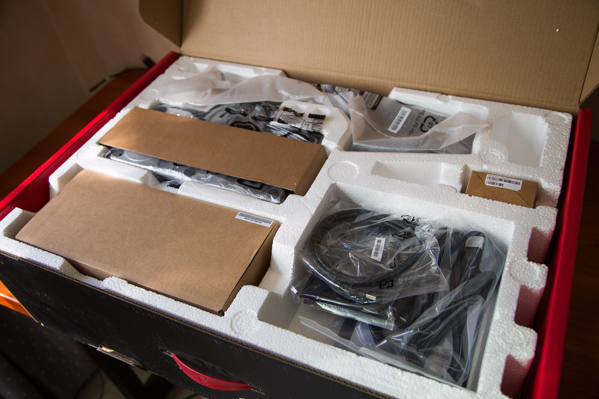 240hz刷新率跟165hz刷新率区别大吗,240hz1k卓威