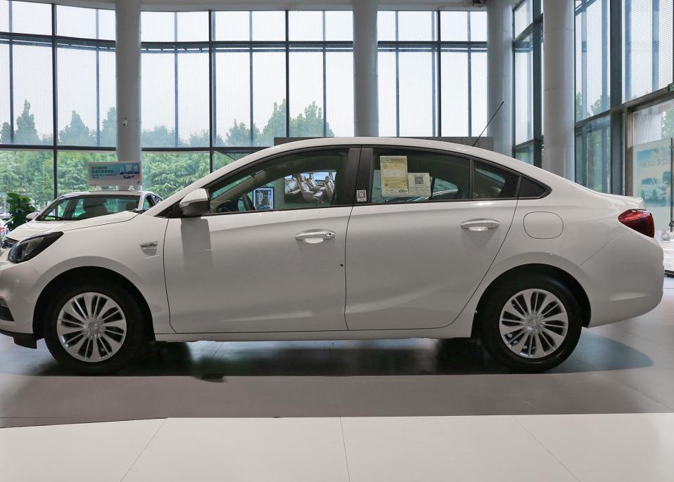 从8万降到6万的车,从7.8油耗一降落到4.4