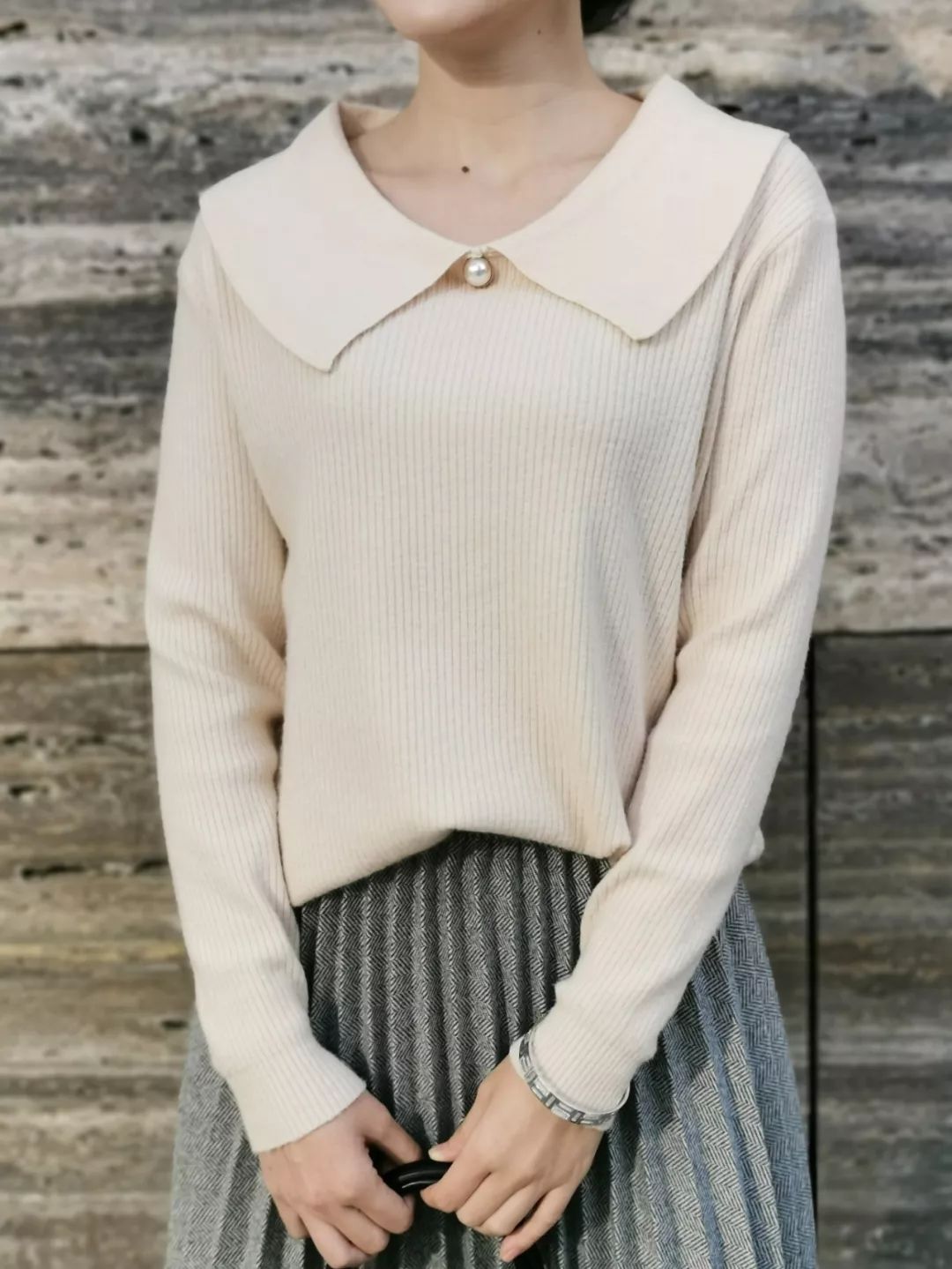 冬天气质淑女型穿搭,穿清冷慵懒风衣服