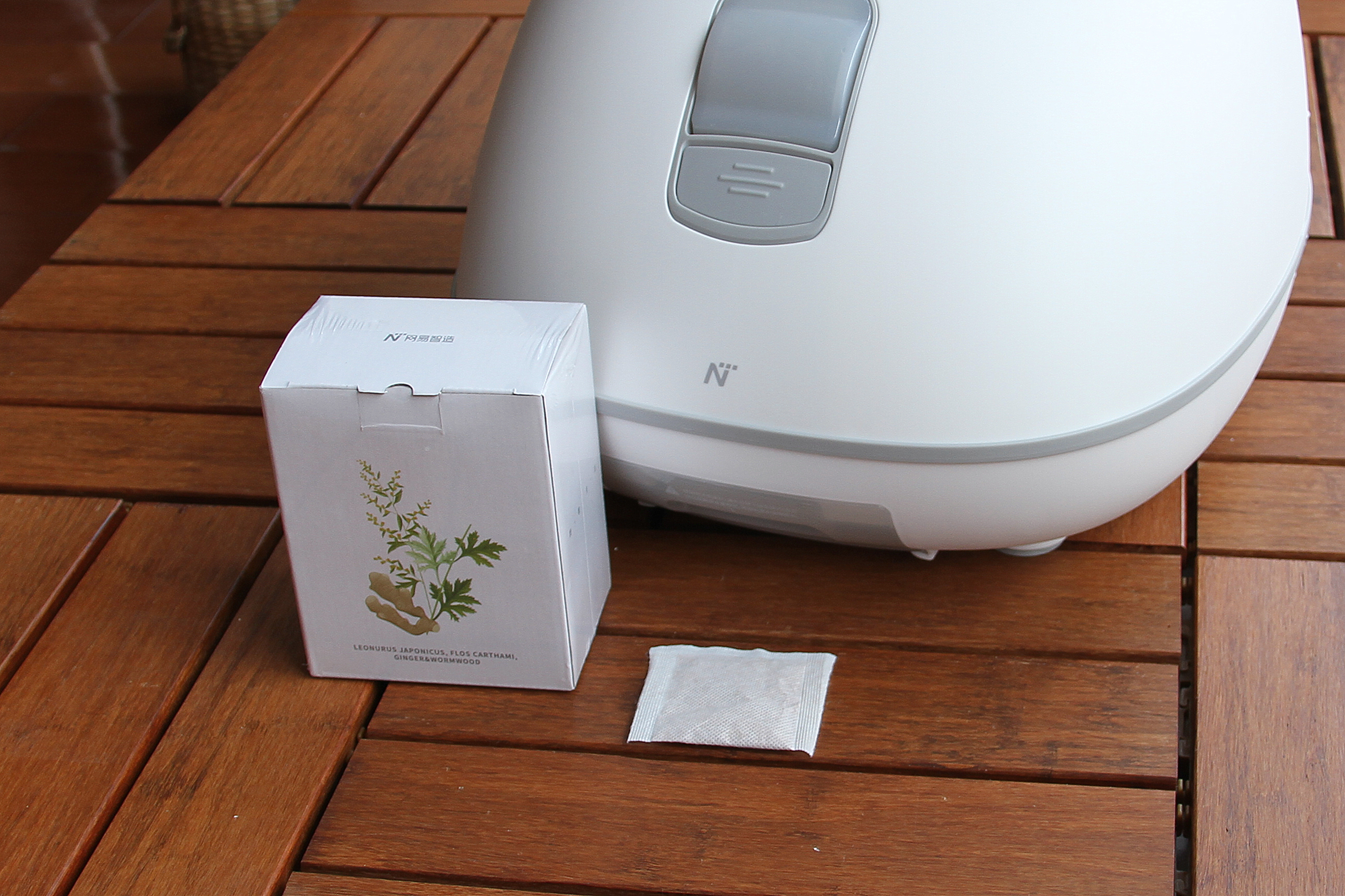 泡脚用什么洗脚盆好,用什么泡脚盆最健康