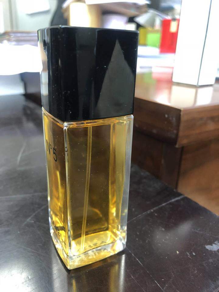 「拍卖成功」北京北京市东城区一瓶N5°香水