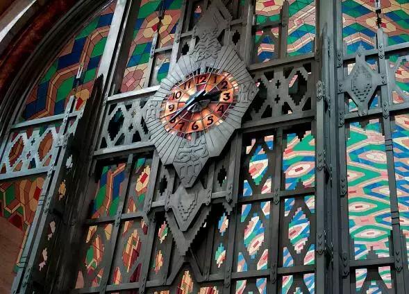 底特律是怎么破产的,目前底特律的城市现状