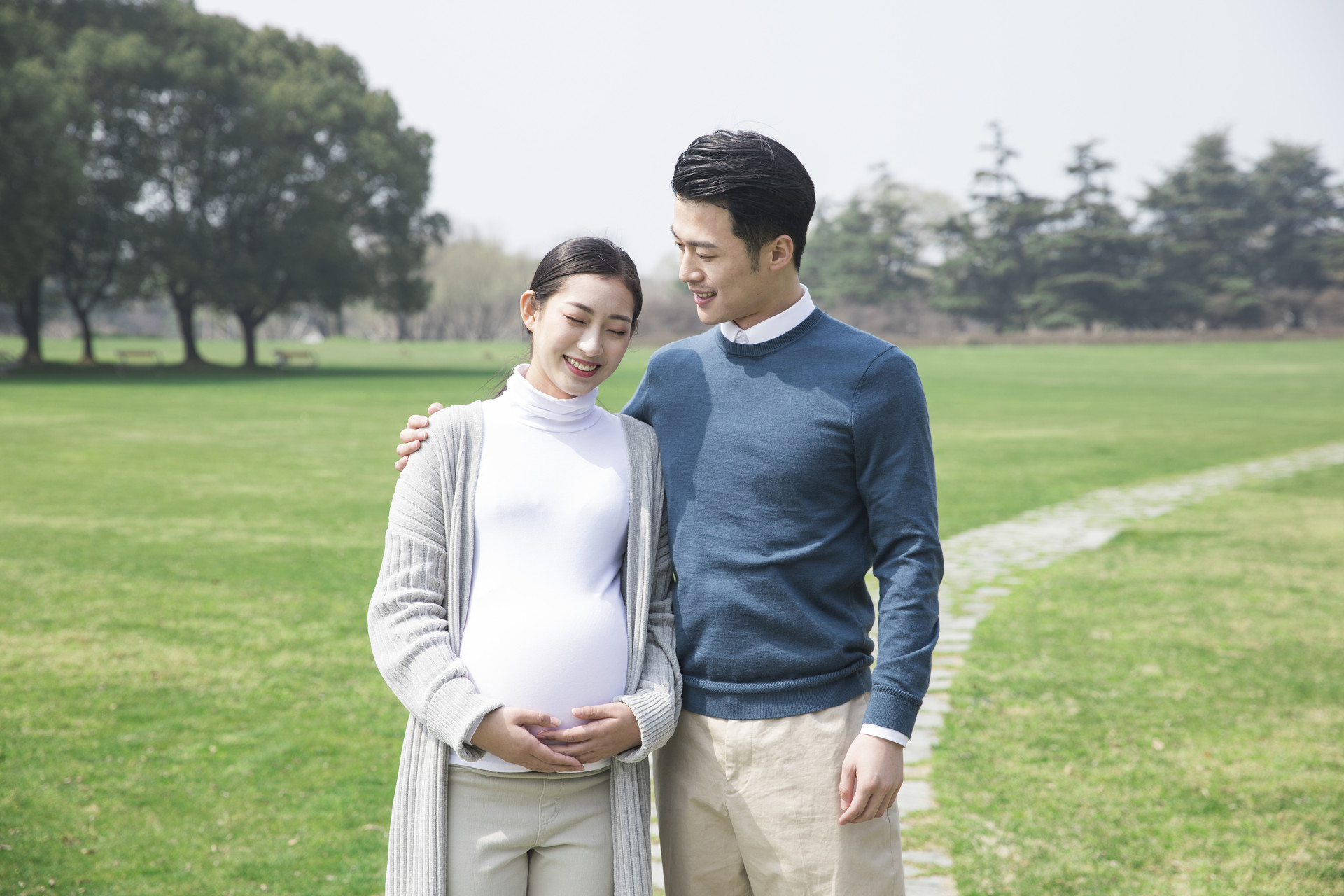 怀孕后孕妇一定要避免做这4件事,怀孕后千万要避开这种坐姿