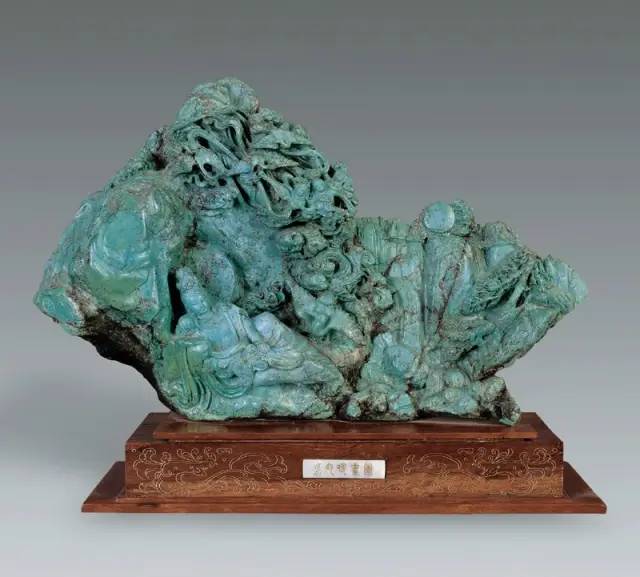 绿松石是一种非常古老的宝石,绿松石的真实历史