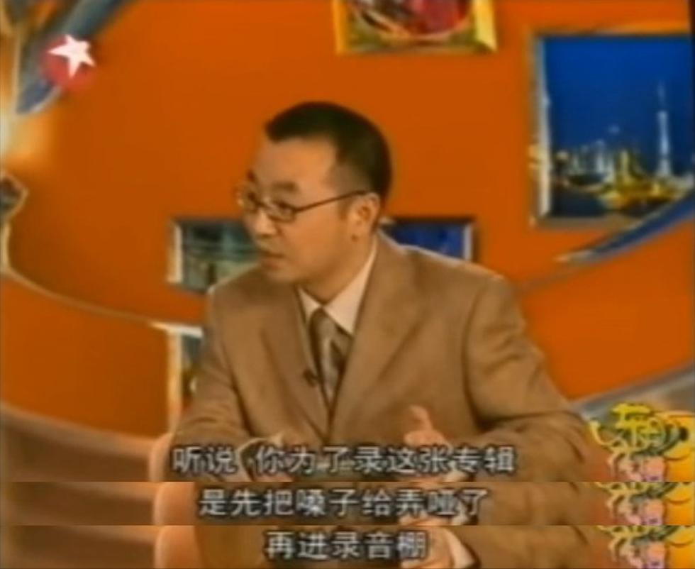 王杰被毒嗓子是真是假,王杰被毒哑之谜