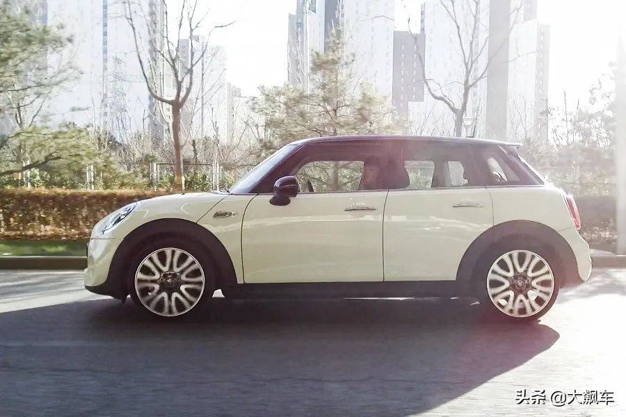 既颠又吵还不舒服，不知道你的MINI梦破了没？