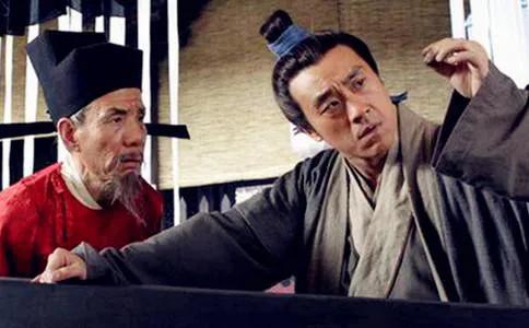 地主模仿宋慈洗冤集录犯罪，杀了与老婆有染长工，结局令人意外。