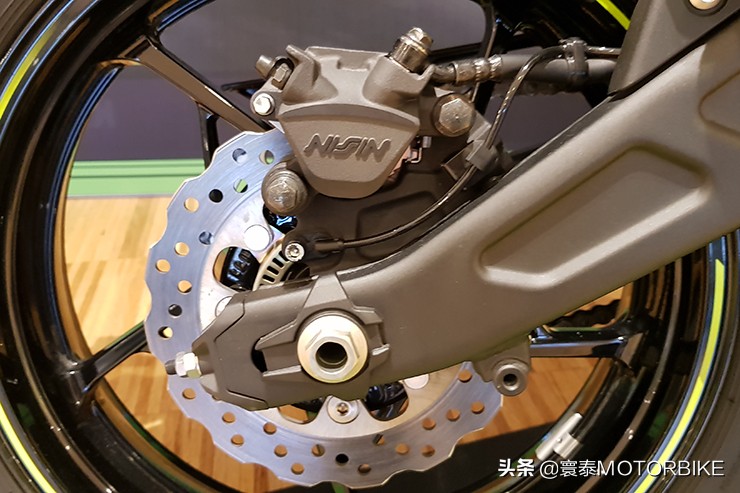 新2020款川崎z650什么时候上市,川崎ninja650和z650比较油箱大小
