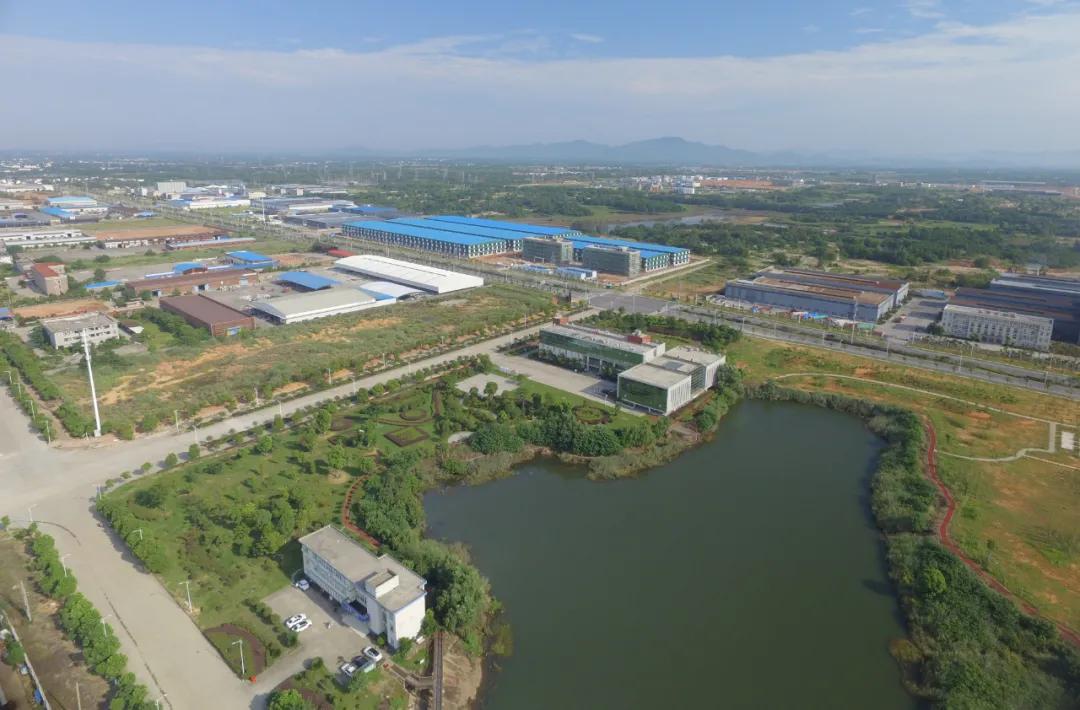 环境整治动起来,环境整治新热潮人居环境展新颜