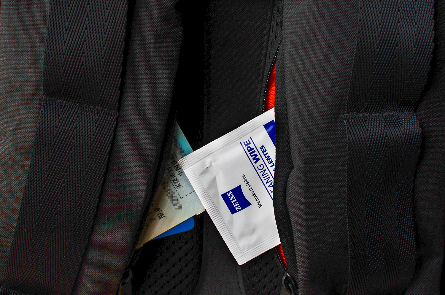 哆啦a梦的万能口袋用英语怎么说,哆啦a梦万能口袋