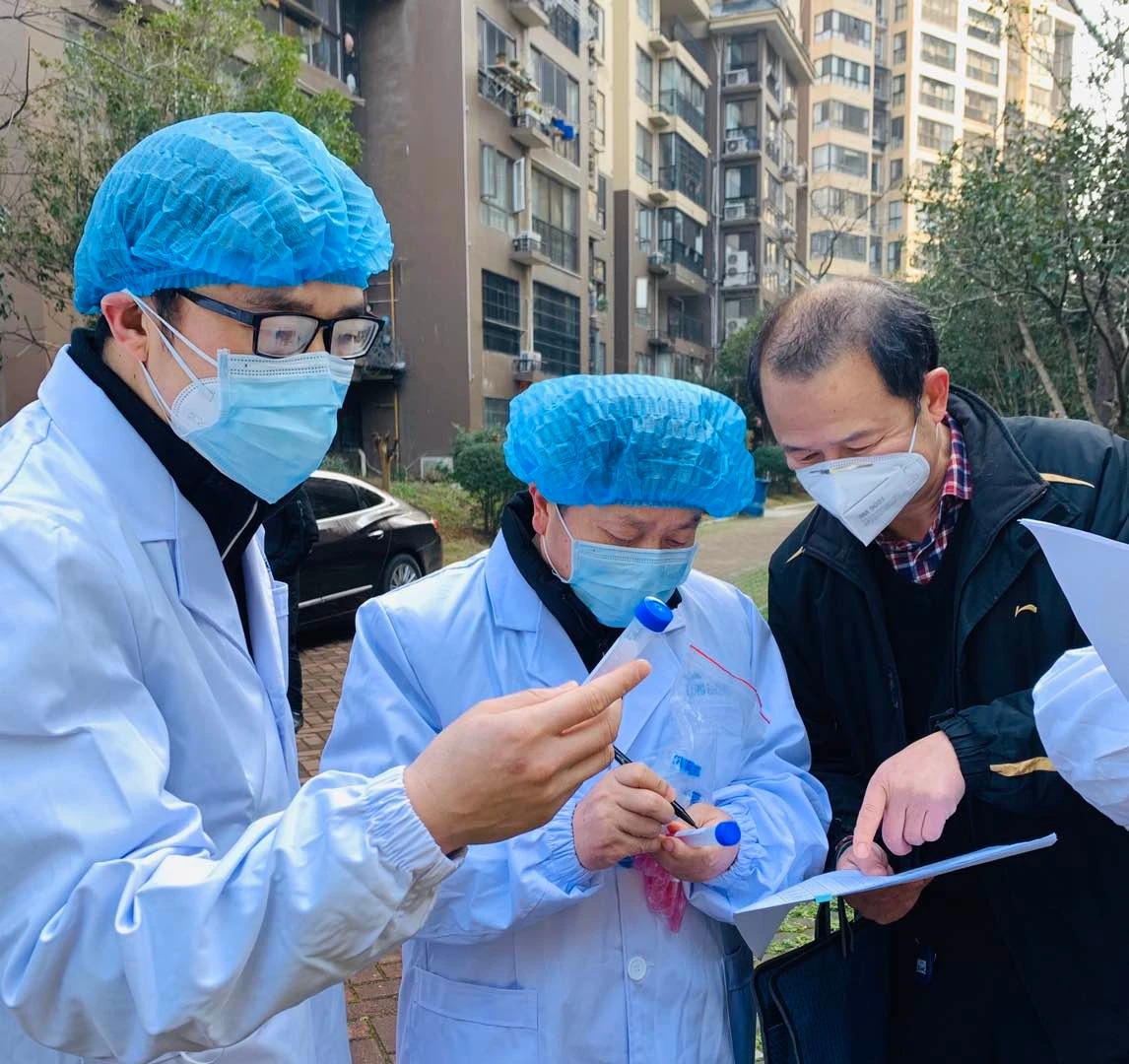 湘岳医院张跃云：“医”马当先“疫”往无前