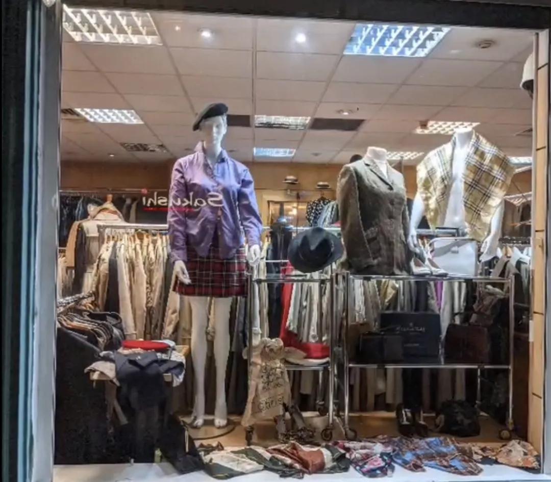 同样的古董为啥卖出不同价,同一件奢侈品在中国和在日本价差