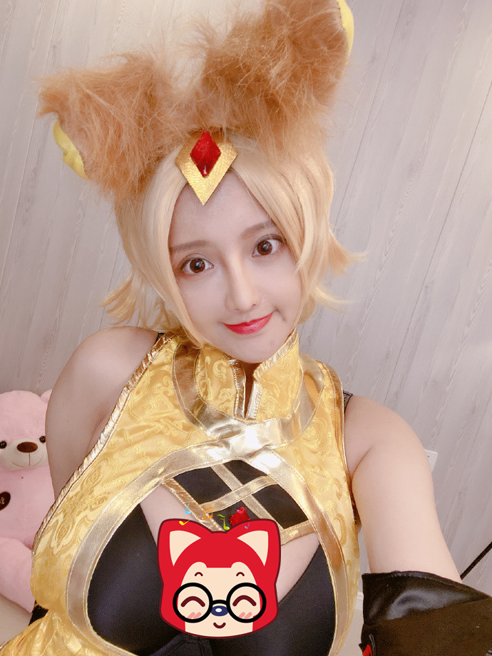 古阿扎蜘蛛侠战衣,古阿扎穿蜘蛛侠衣服过程