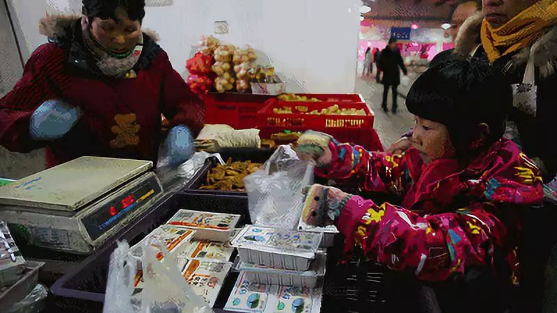 先放糖再放盐再补钙怎么办,宝宝应该吃加碘盐还是加钙盐