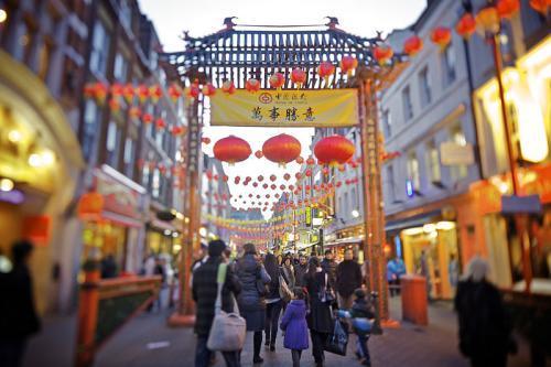 囧到怀疑人生？英国留学和电视剧情原来相差这么大？