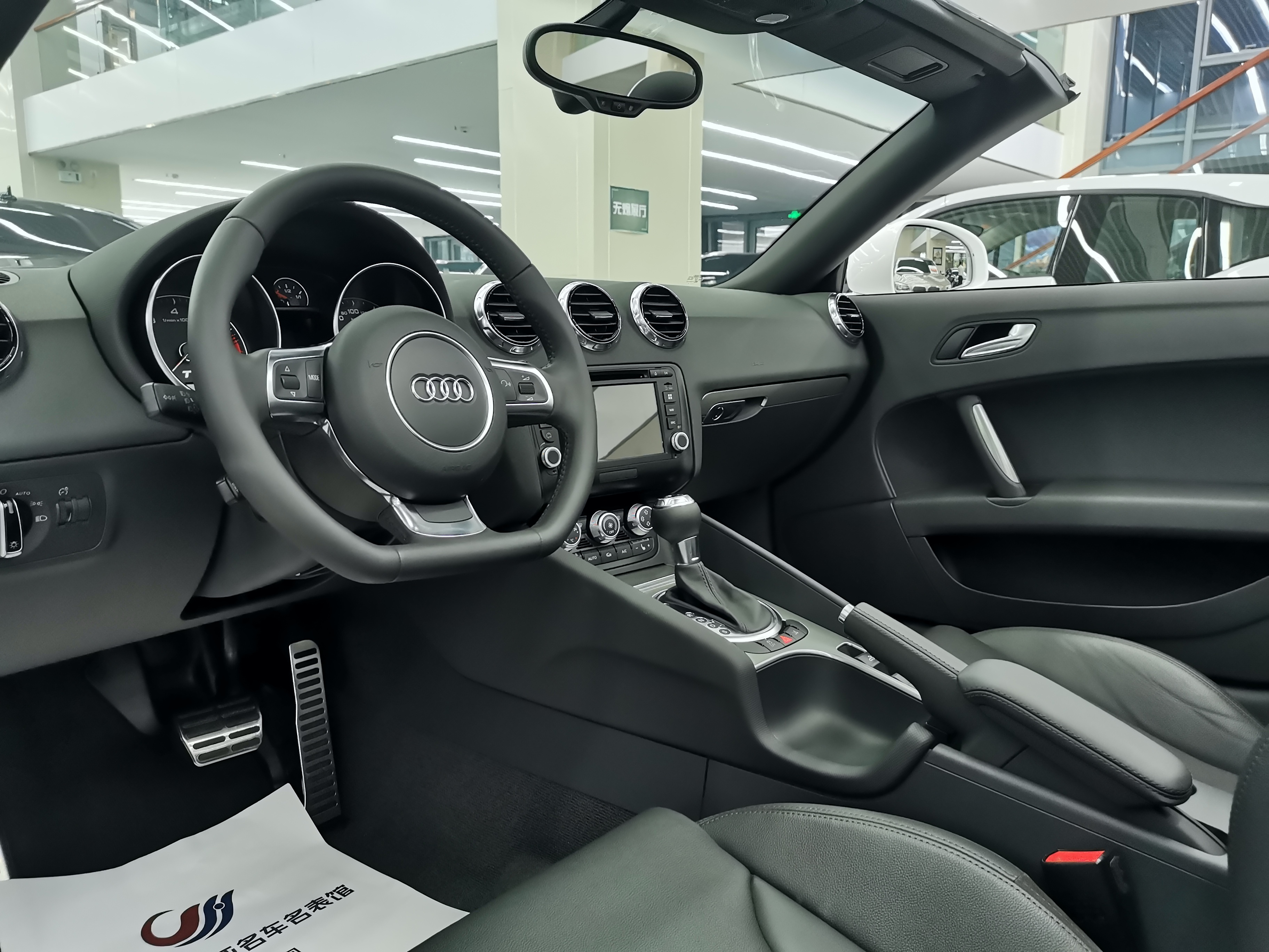 奔驰z4敞篷跑车最新款,宝马z4奔驰slk奥迪tt怎么选