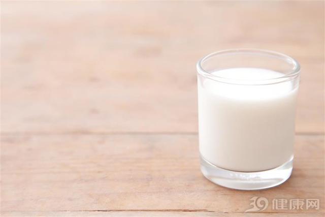 晚上再馋也少吃5种食物,晚上必馋的食物